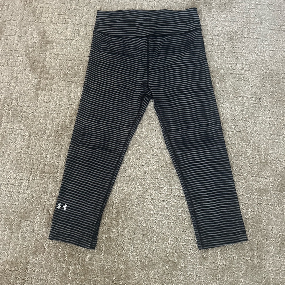 Under Armour capri style leggings